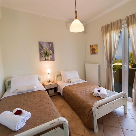 Villa Marilia Tsoukaládhes エクステリア 写真