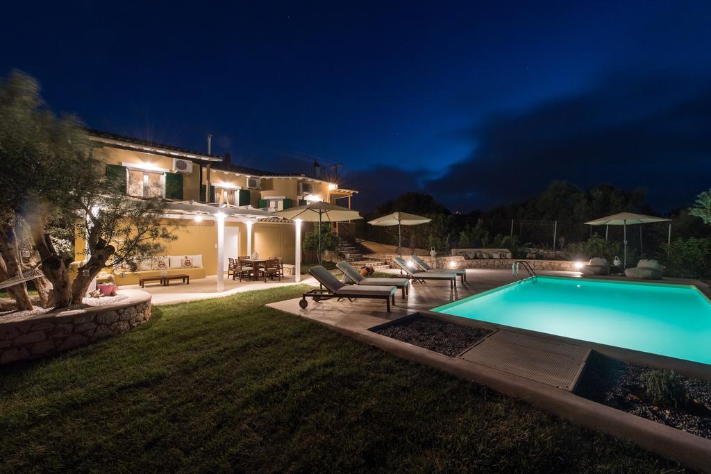 Villa Marilia Tsoukaládhes エクステリア 写真