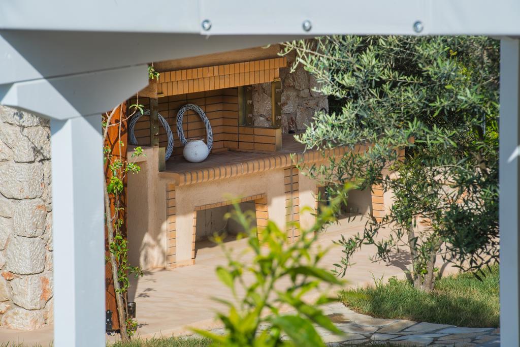 Villa Marilia Tsoukaládhes エクステリア 写真