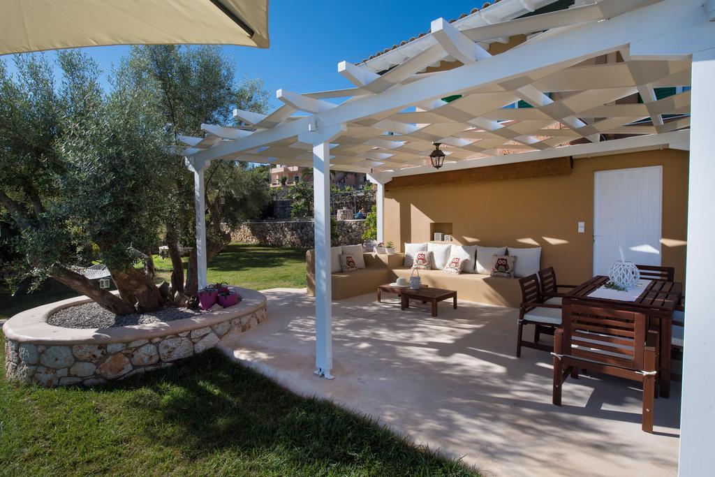 Villa Marilia Tsoukaládhes エクステリア 写真